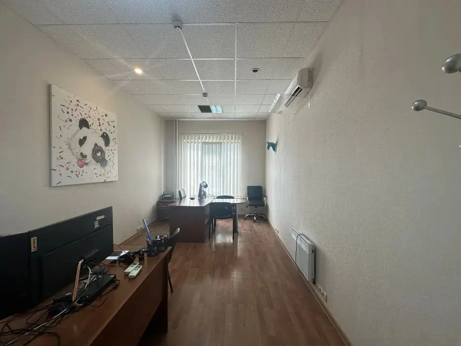 Фото Selling an office, 161 sq.m., Kharkivske Road 56 Kyiv, price: 130000 $, code 38