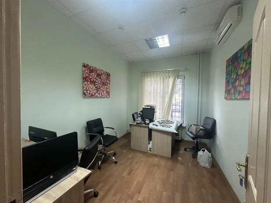 Фото Selling an office, 161 sq.m., Kharkivske Road 56 Kyiv, price: 130000 $, code 38