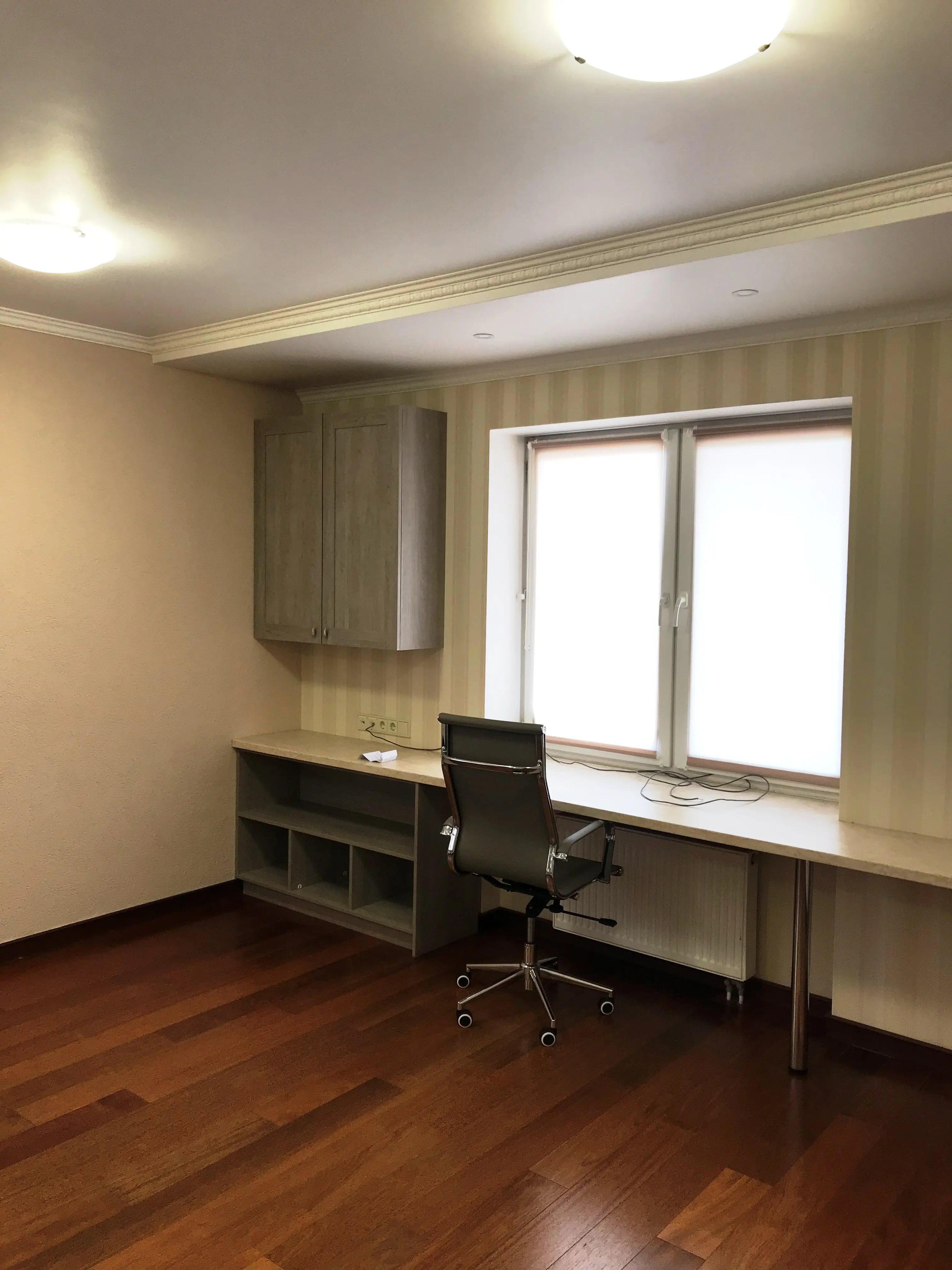 Фото Selling an office, 723 sq.m., Pryvitna Street  Kyiv, price: 750000 $, code 44