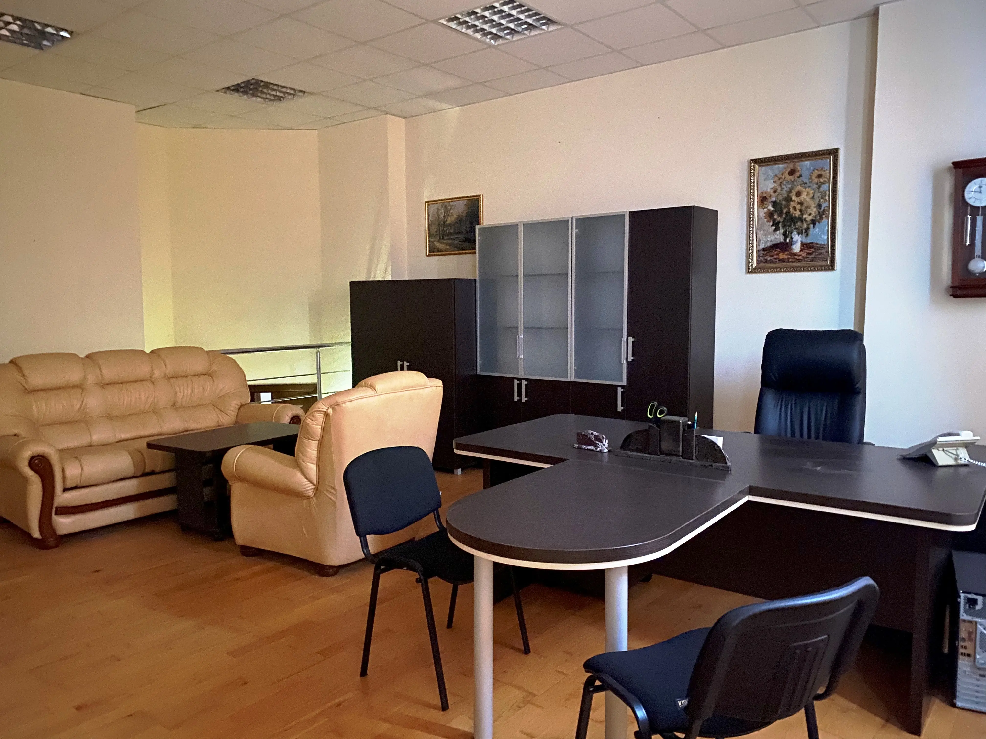 Фото Selling an office, 143 sq.m., Kadetskyi Hai Street 6 Kyiv, price: 193500 $, code 230