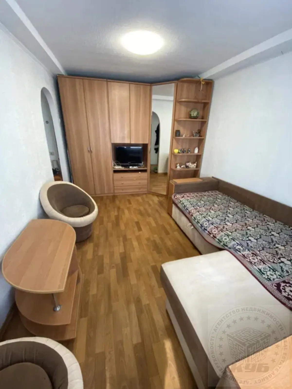 Фото Продаю 1 кімнатну квартиру, 28 кв. м, Симиренка вул.  Київ, ціна: 40000 $, код 286