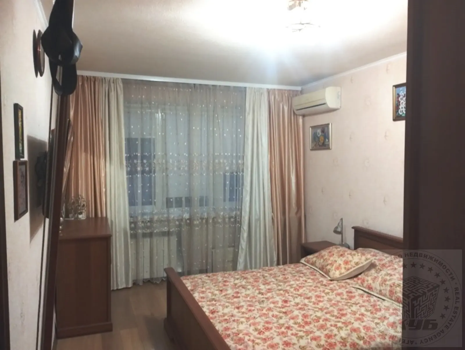 Фото Продаю 3 кімнатну квартиру, 74 кв. м, Чистяківська вул. 15а Київ, ціна: 90000 $, код 294