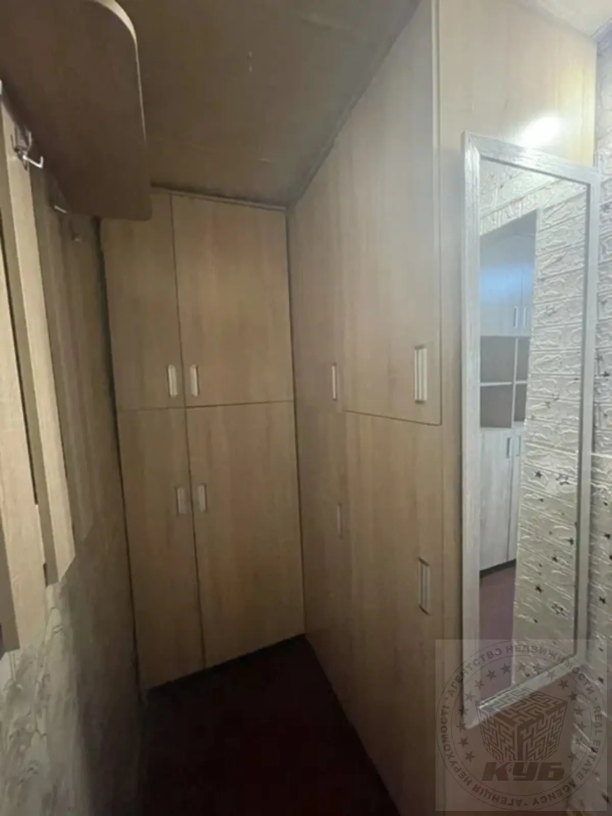 Фото Продаю 1 кімнатну квартиру, 20.6 кв. м, Верховинна вул. 81 Київ, ціна: 29800 $, код 300