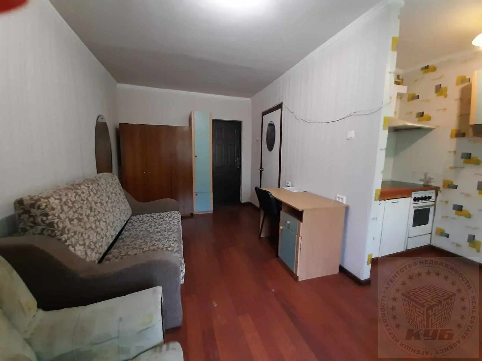 Фото Продаю 1 кімнатну квартиру, 22 кв. м, Верховинна вул. 81 Київ, ціна: 28000 $, код 341