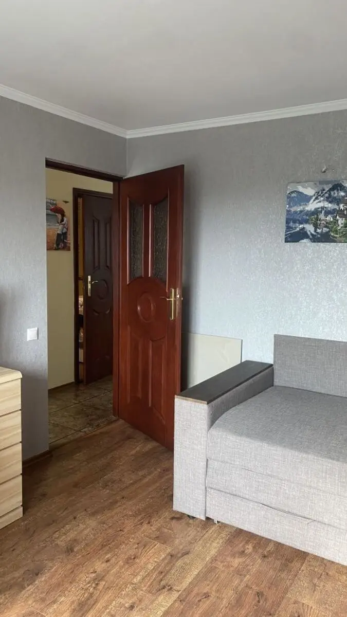 Фото Продаю 2 кімнатну квартиру, 49 кв. м, Єреванська вул. 28а Київ, ціна: 69500 $, код 357