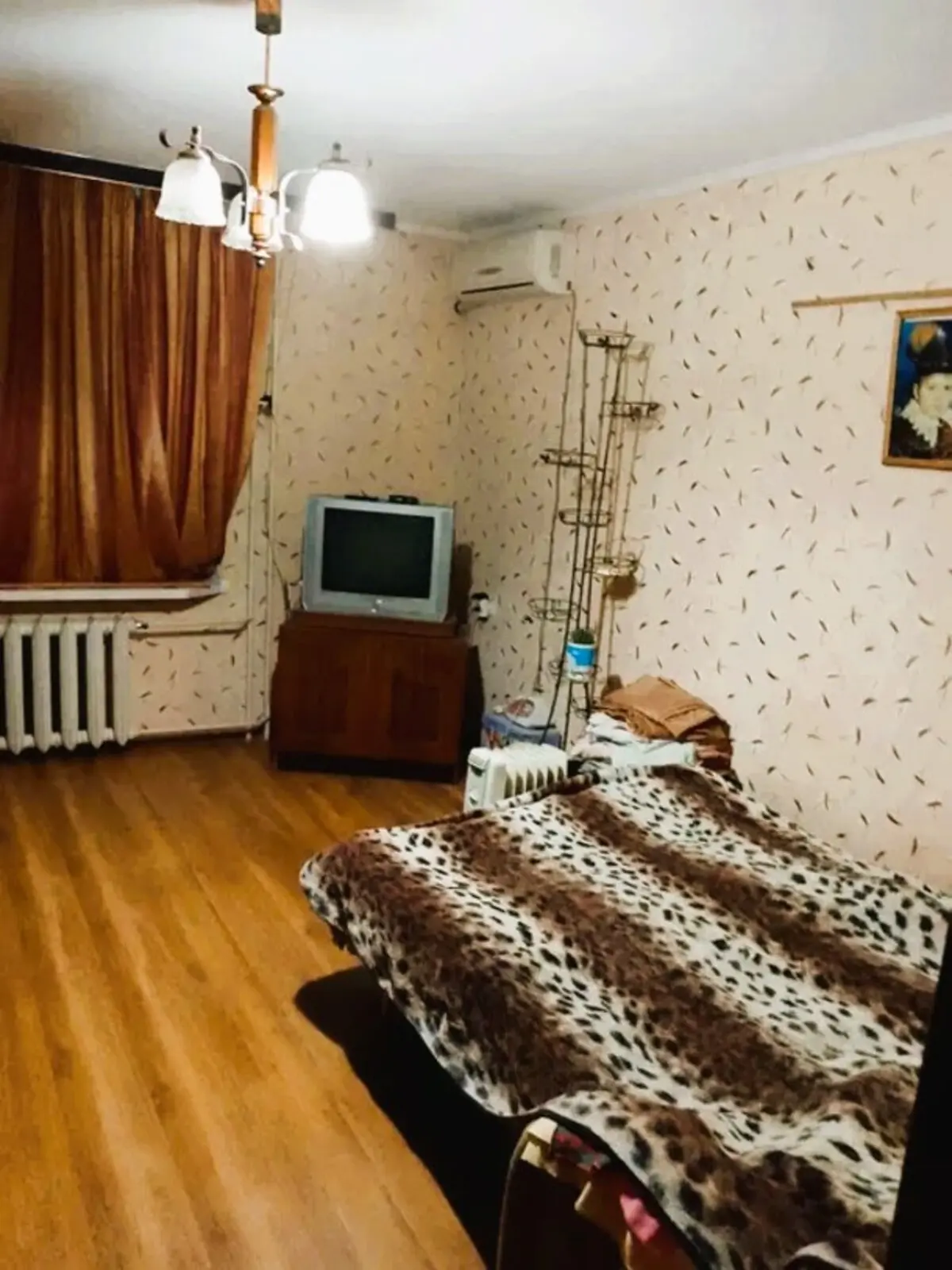 Фото Selling a 3-room apartment, 99.4 sq.m., Yakuba Kolasa Street 2 Kyiv, price: 100000 $, code 429