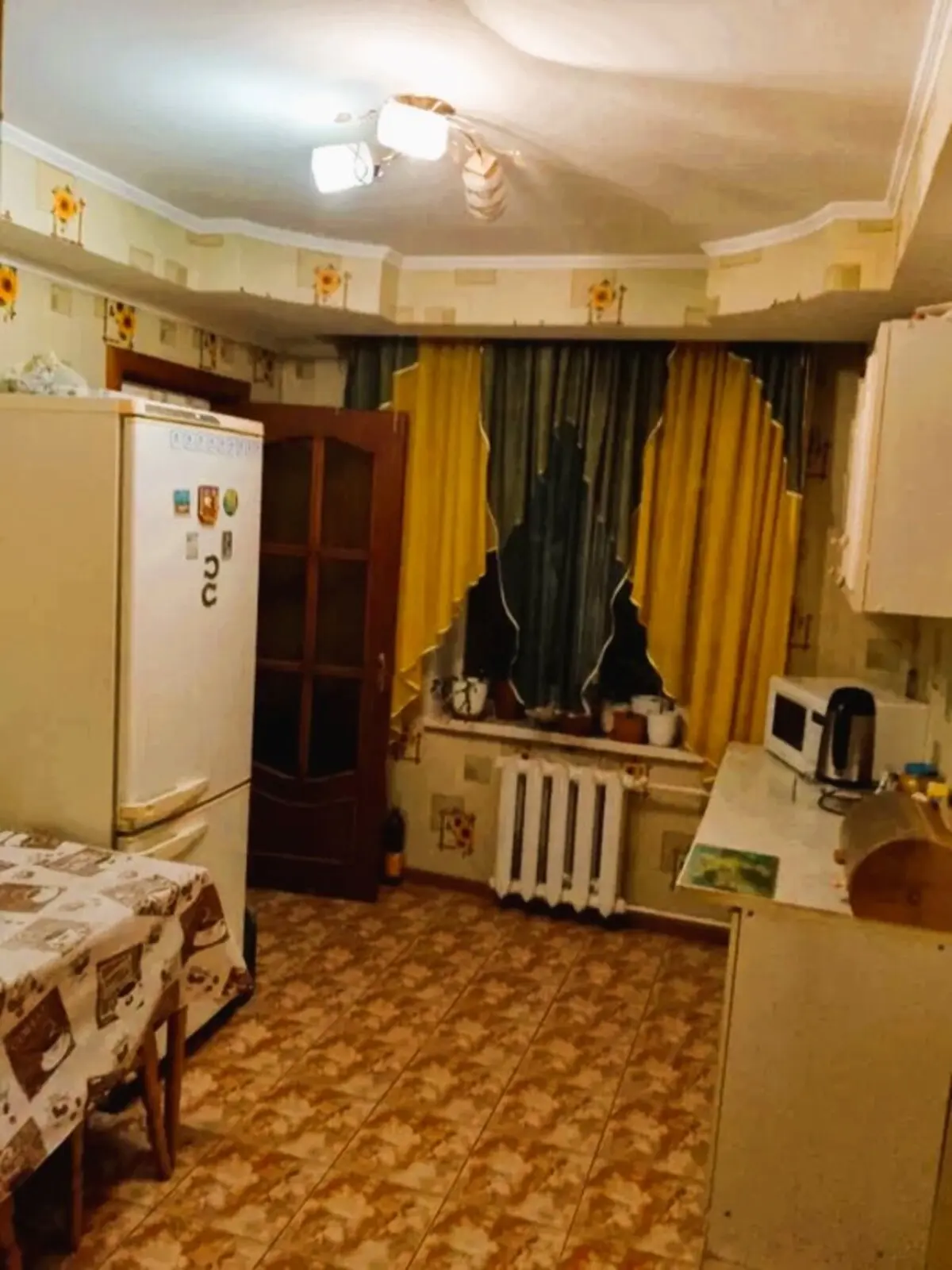 Фото Selling a 3-room apartment, 99.4 sq.m., Yakuba Kolasa Street 2 Kyiv, price: 100000 $, code 429