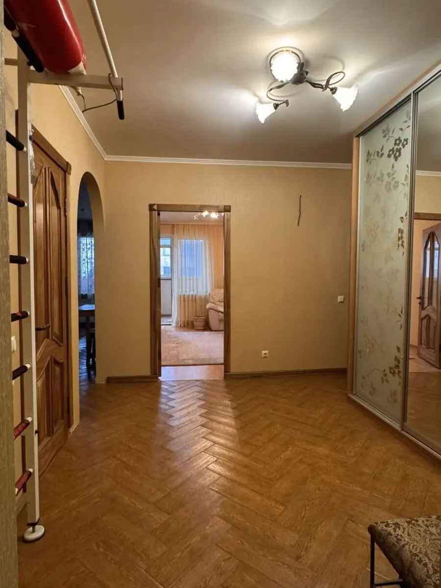 Фото Selling a 2-room apartment, 67 sq.m., Kadetskyi Hai Street 6 Kyiv, price: 3234000 грн, code 477