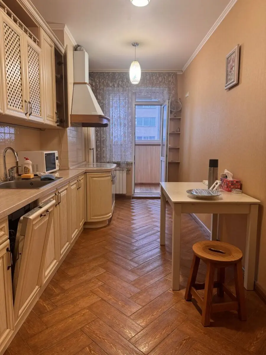 Фото Selling a 2-room apartment, 67 sq.m., Kadetskyi Hai Street 6 Kyiv, price: 3234000 грн, code 477