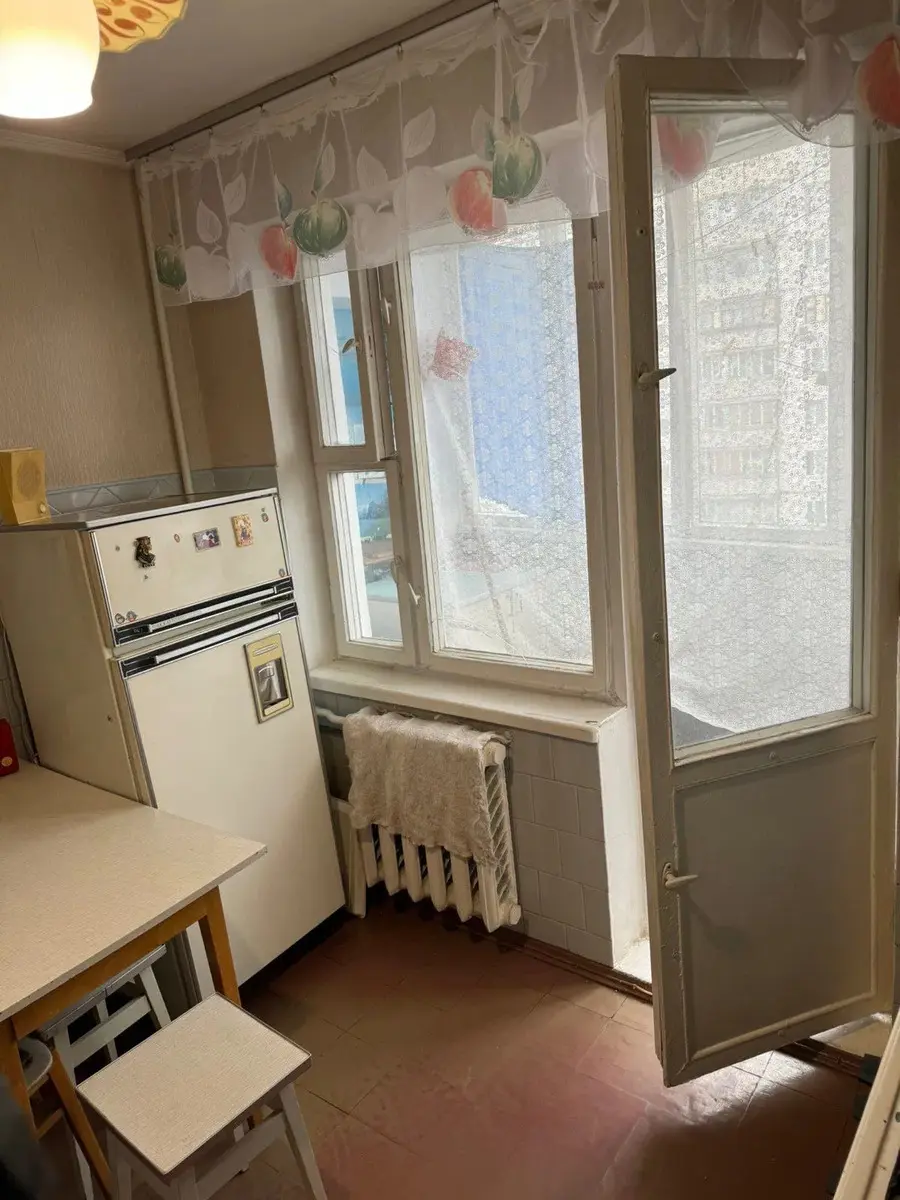 Фото Продаю 2 кімнатну квартиру, 44 кв. м, Якуба Коласа вул. 6а Київ, ціна: 52000 $, код 491