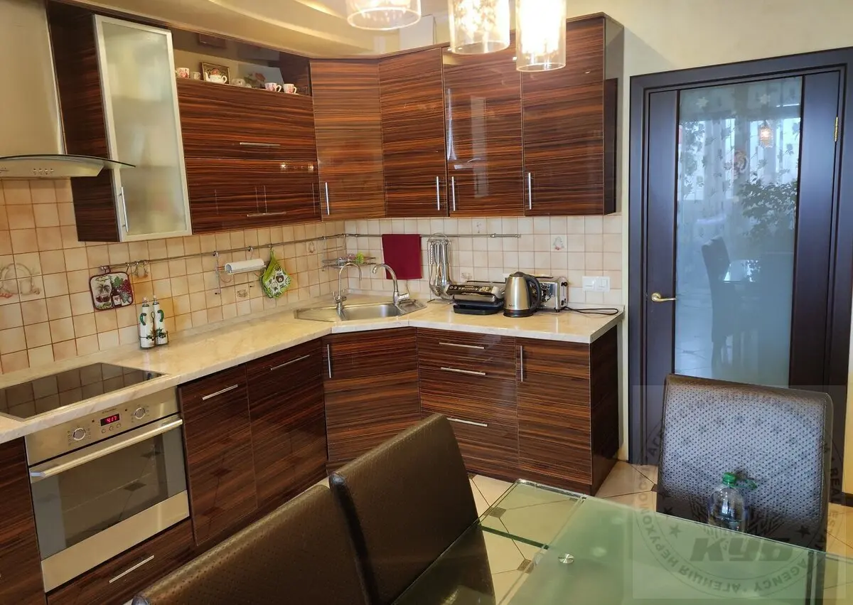 Фото Selling a 3-room apartment, 115 sq.m., Mykoly Ushakova Street  Kyiv, price: 170000 $, code 496