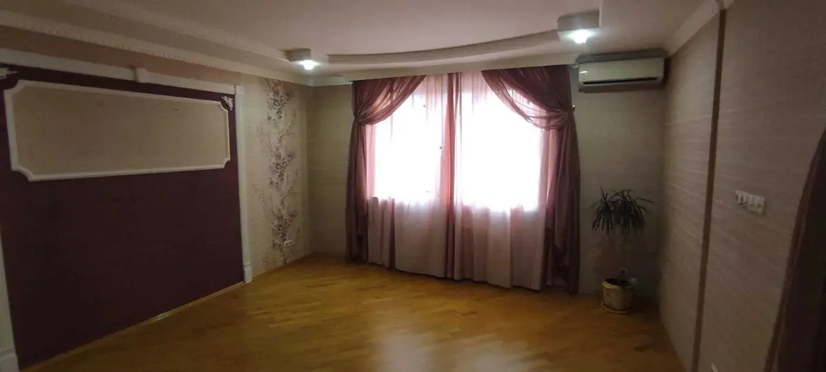 Фото Selling a 2-room apartment, 86 sq.m., Nauky Avenue 69 Kyiv, price: 115000 $, code 515