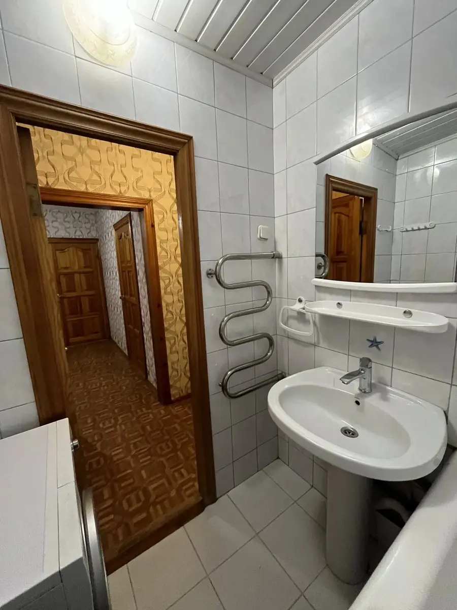 Фото Selling a 3-room apartment, 71 sq.m., Akademika Zabolotnoho Street 26 Kyiv, price: 86000 $, code 527