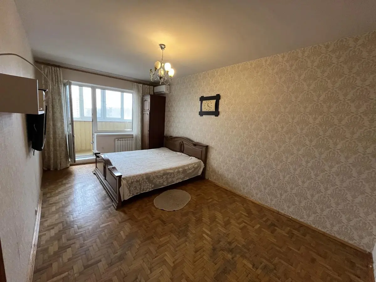 Фото Selling a 3-room apartment, 71 sq.m., Akademika Zabolotnoho Street 26 Kyiv, price: 86000 $, code 527