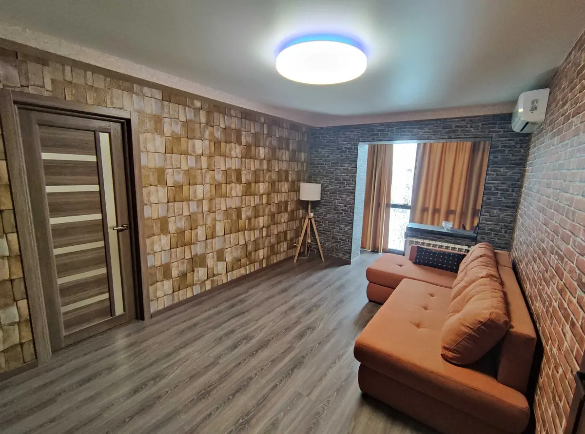 Фото Selling a 2-room apartment, 45 sq.m., Mykhaila Dontsia Street 21а Kyiv, price: 65000 $, code 561