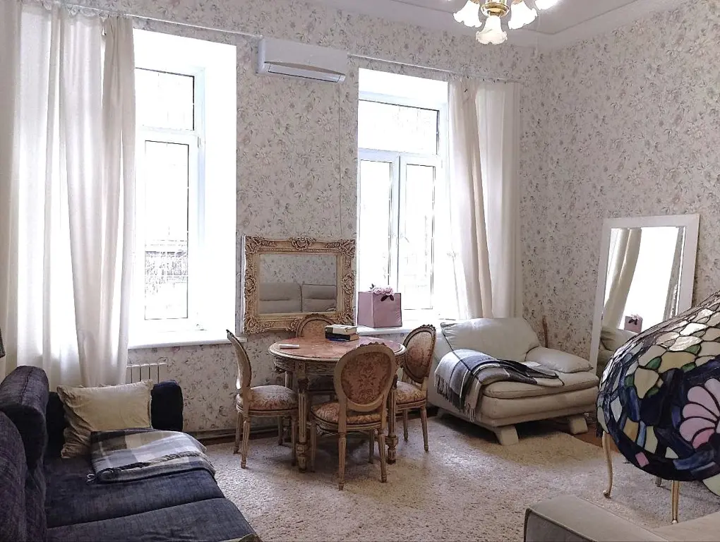 Фото Selling a 3-room apartment, 95 sq.m., Hretska Street 45 Odesa, price: 125000 $, code 595