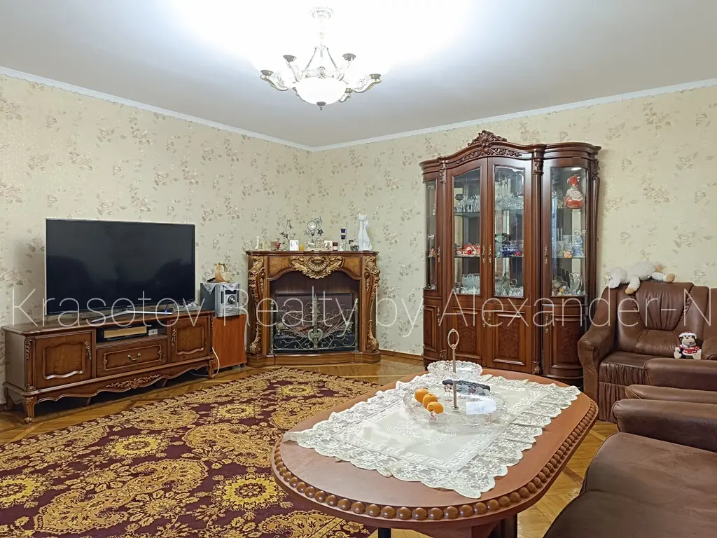 Фото Selling a house, 147 sq.m., Romana Karmena Street 9б Odesa, price: 128000 $, code 596