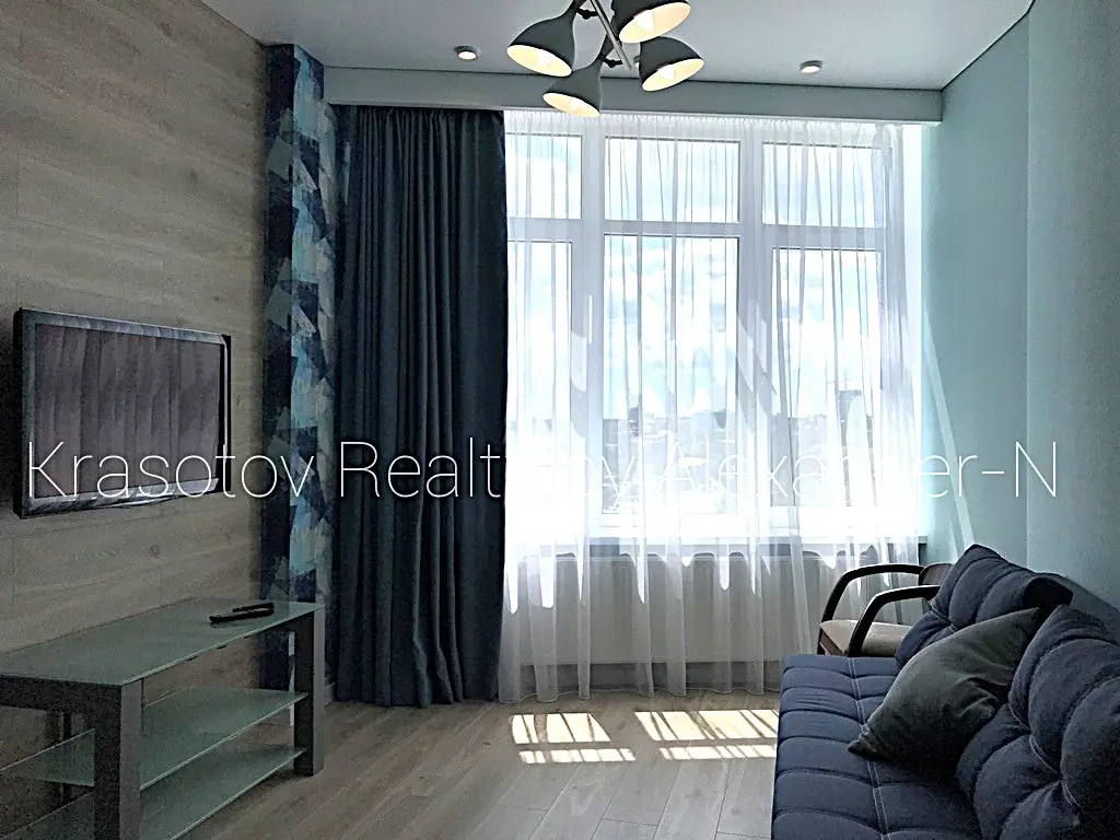 Фото Selling a 2-room apartment, 72 sq.m., Morekhidnyi Lane  Odesa, price: 110000 $, code 601