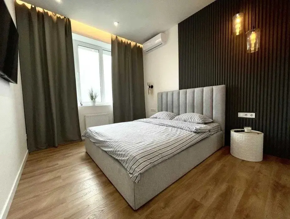 Фото Rent a 3-room apartment, Mykilsko-Slobidska Street 3а Kyiv for long-term rent, price: 1000 $, code 627