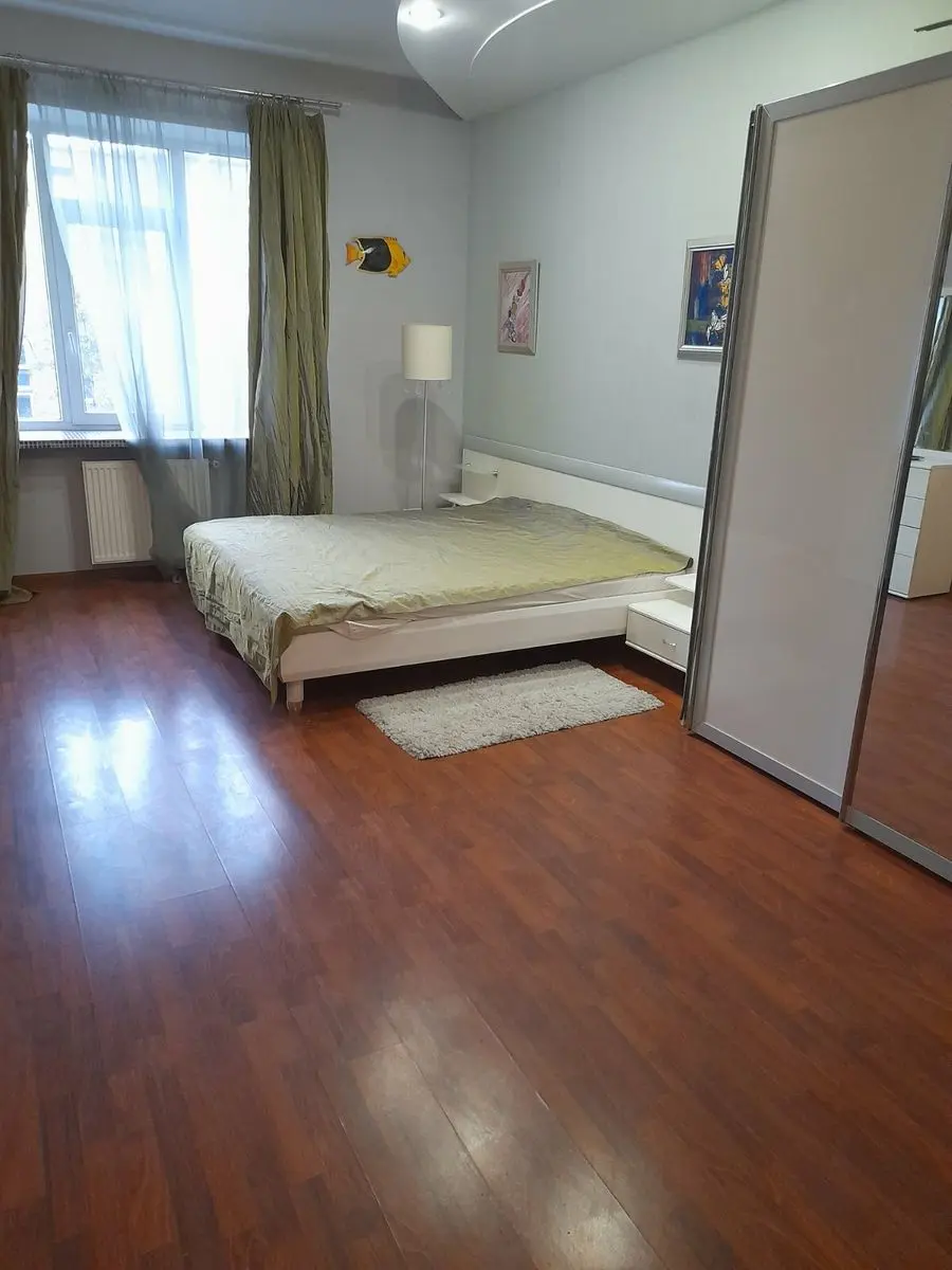 Фото Rent a 3-room apartment, Kovpaka Street 17 Kyiv for long-term rent, price: 700 $, code 630