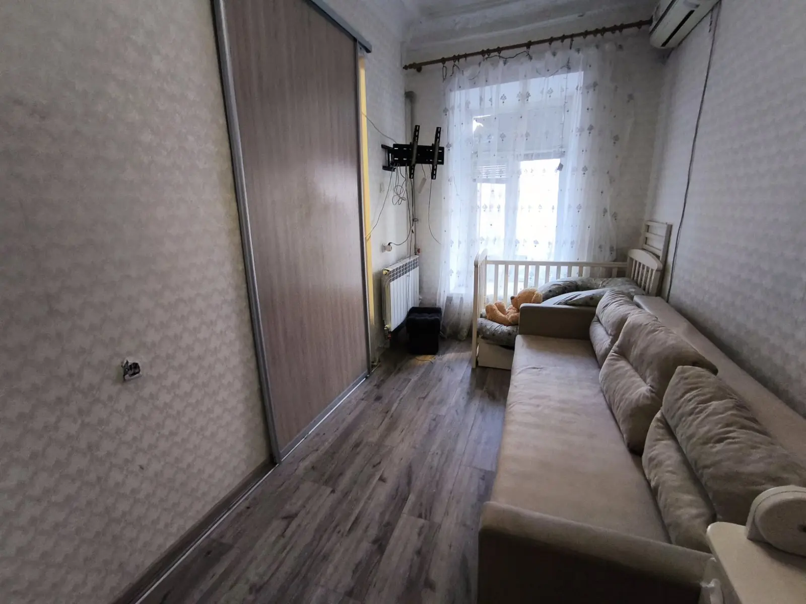 Фото Продаю 1 кімнатну квартиру, 23 кв. м, Ніжинська вул. 34 Одеса, ціна: 20000 $, код 640