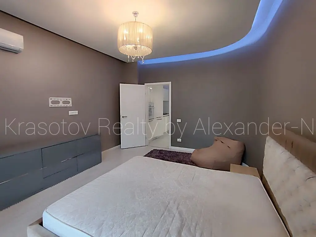 Фото Rent a 1-room apartment, Otradna Street 13 Odesa for long-term rent, price: 900 $, code 645