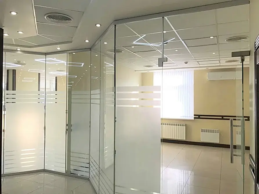 Фото Rent an office, Lesi Ukrainky Boulevard 7б Kyiv for long-term rent, price: 3750 $, code 656