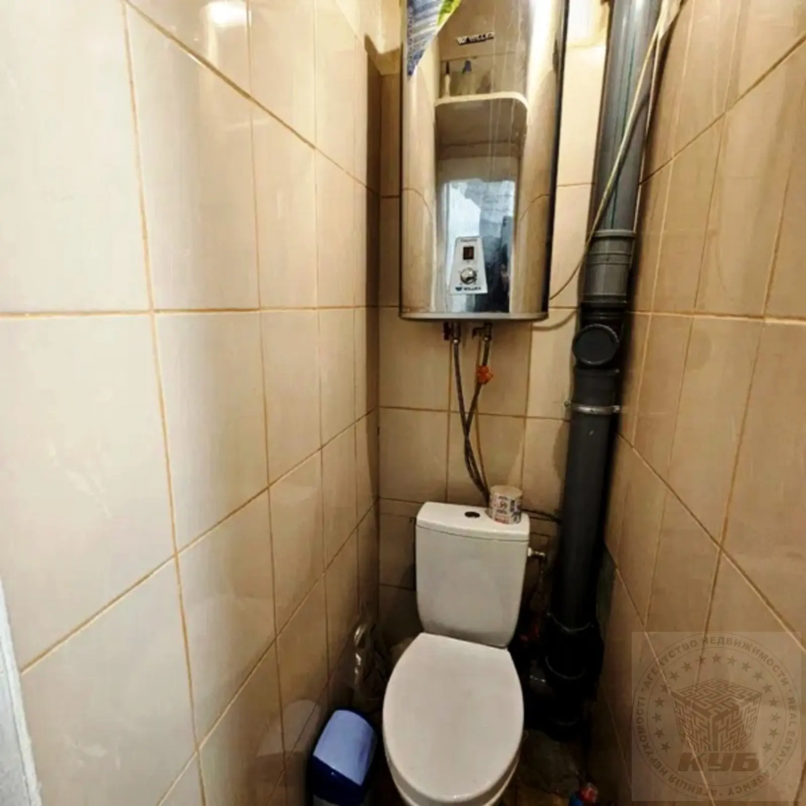 Фото Selling a 2-room apartment, 40 sq.m., Ushynskoho Street 3 Kyiv, price: 47900 $, code 671