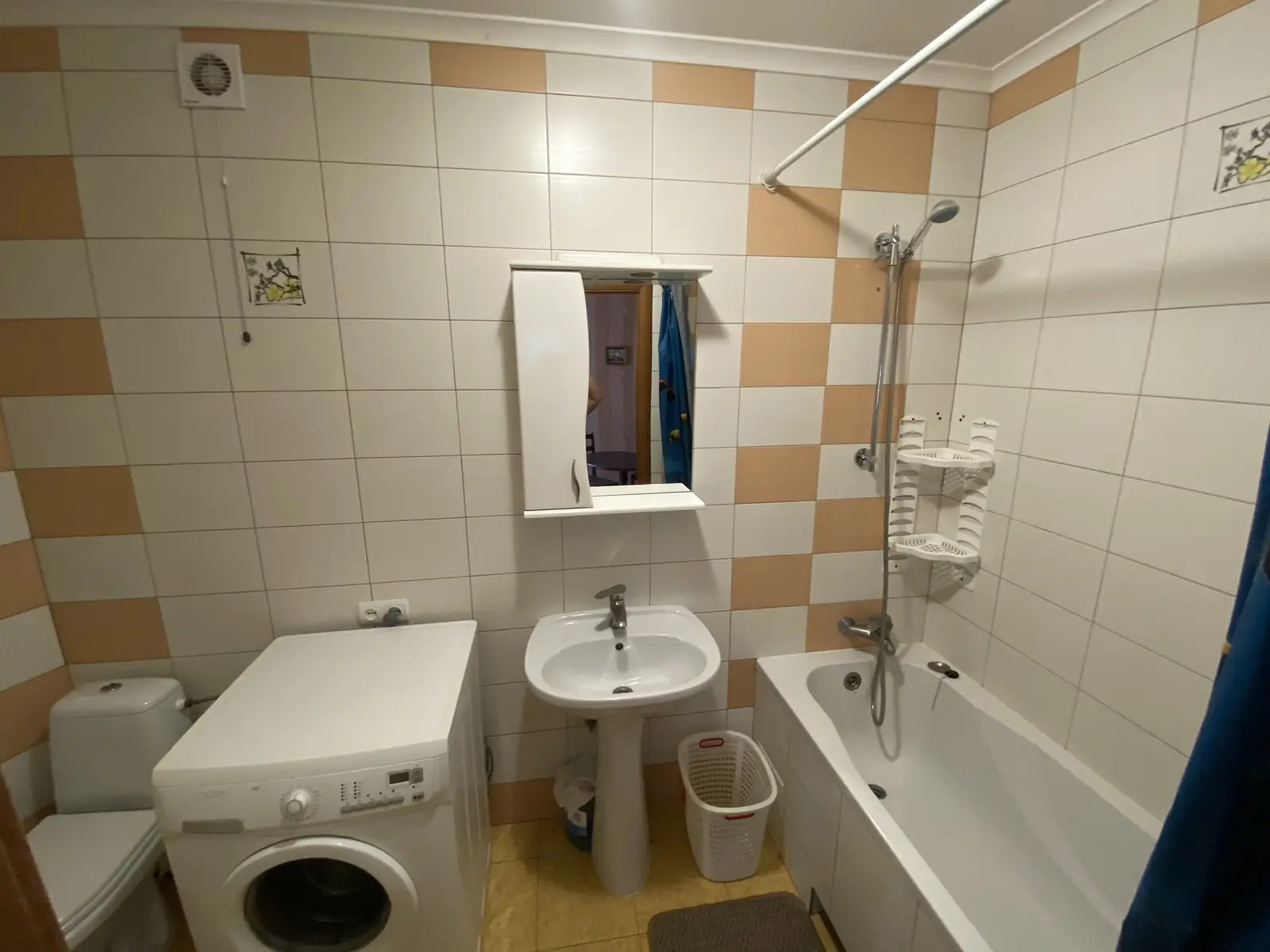 Фото Rent a house, Promyslova Street (Promislova Bortnichi)  Kyiv for long-term rent, price: 21900 UAH, code 873