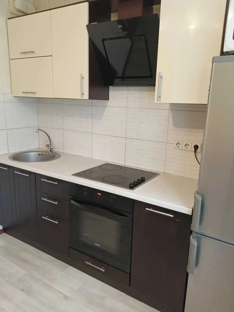 Фото Selling a 3-room apartment, 72 sq.m., Akademika Zabolotnoho Street 56 Kyiv, price: 95000 $, code 893