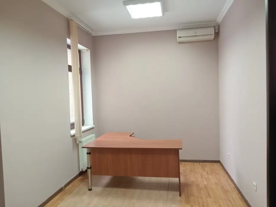 Фото Rent a house, Pavla Zahrebelnoho Street (Mykoly Raievskoho Street) 6 Kyiv for long-term rent, price: 9000 $, code 895