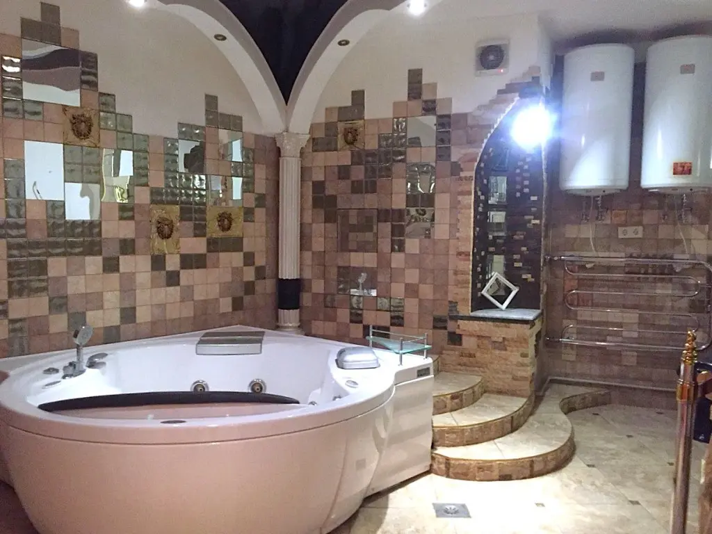 Фото Продаю 3 кімнатну квартиру, 136 кв. м, Тіниста вул. 9/12 Одеса, ціна: 115000 $, код 982