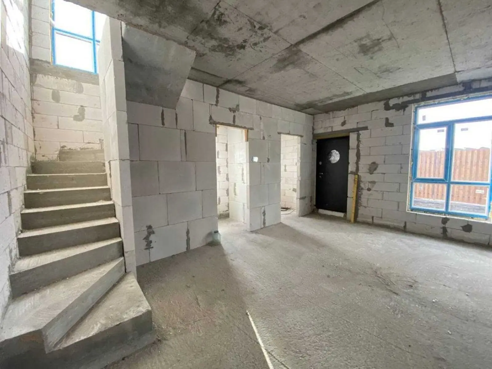Фото Продаю будинок, 89 кв. м, Смерекова вул.  Київ, ціна: 99680 $, код 1114