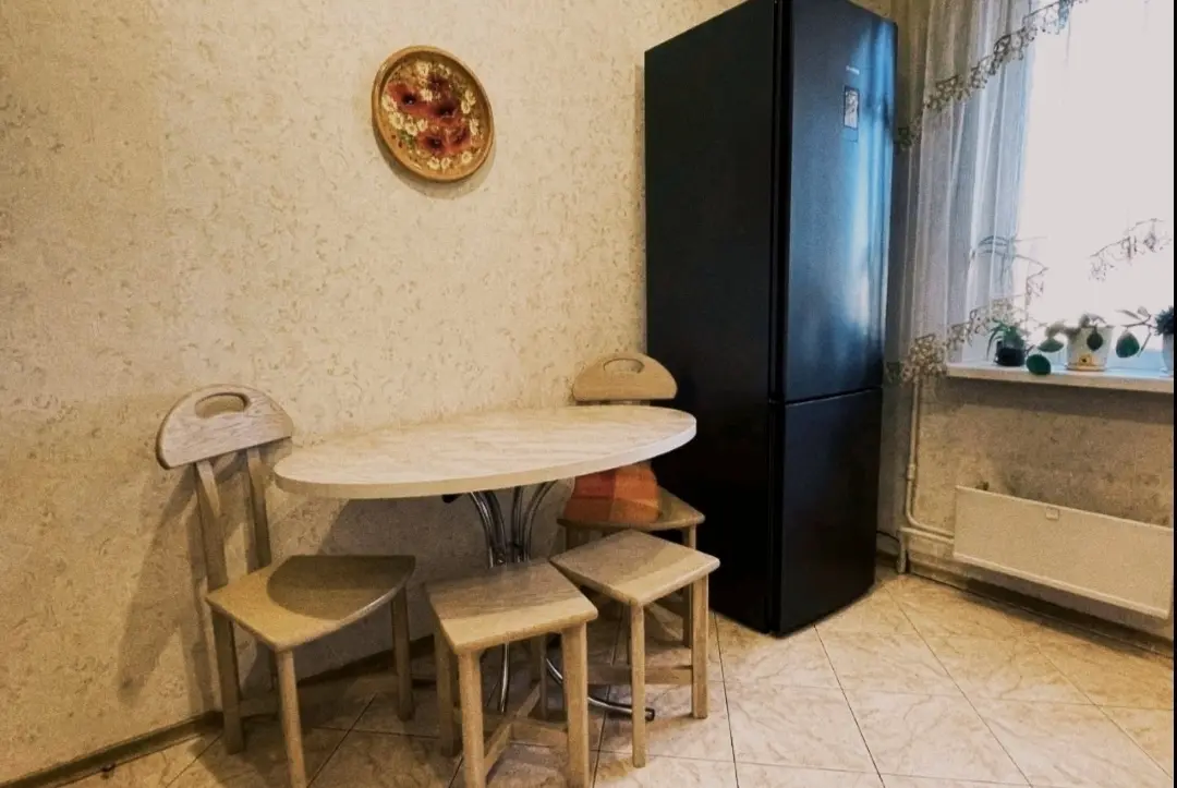 Фото Rent a 2-room apartment, Volodymyra Ivasiuka Street 7 Ivano-Frankivsk for long-term rent, price: 5000 UAH, code 1133