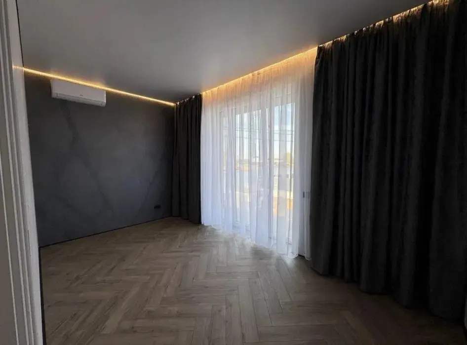 Фото Продаю дом, 170 кв. м, Центральная ул.  Киев, цена: 340000 $, код 1161