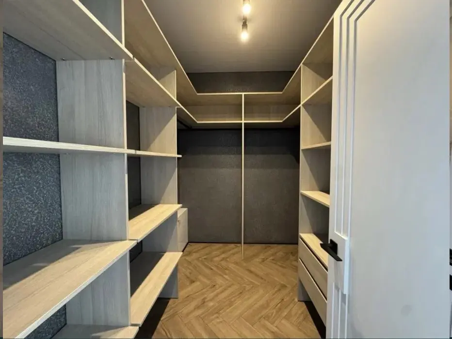 Фото Продаю дом, 170 кв. м, Центральная ул.  Киев, цена: 340000 $, код 1161