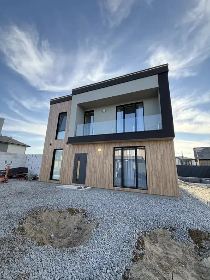Фото Продаю дом, 170 кв. м, Центральная ул.  Киев, цена: 340000 $, код 1161