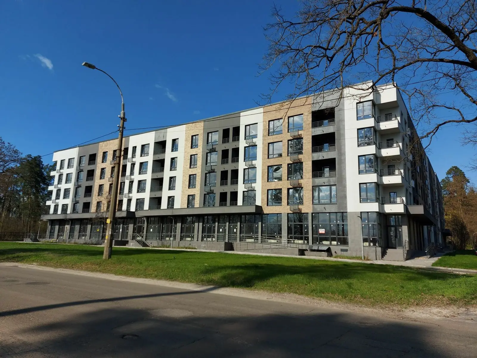 Фото Selling a 1-room apartment, 31 sq.m., Kvitki Cisyk street (Hamarnyka Street) 32 Kyiv, price: 32000 $, code 1184