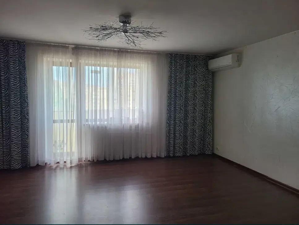 Фото Продаю 3 кімнатну квартиру, 125 кв. м, Левітана вул.  Одеса, ціна: 91000 $, код 1193