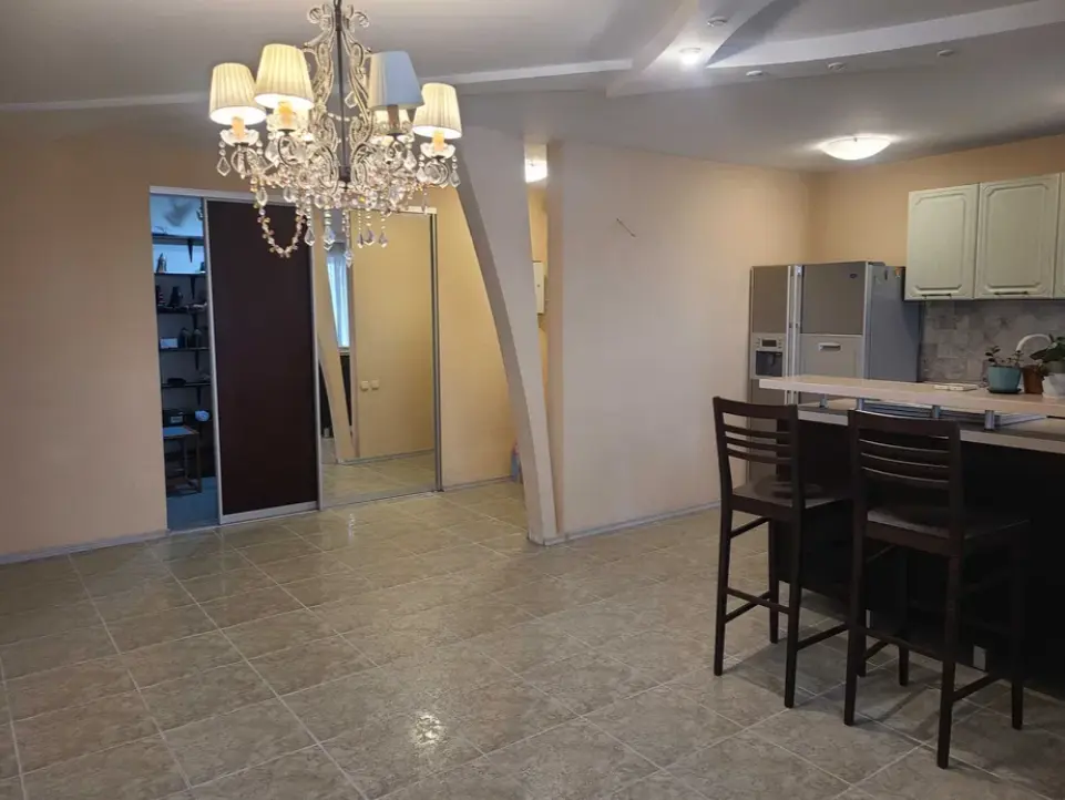 Фото Продаю 3 кімнатну квартиру, 125 кв. м, Левітана вул.  Одеса, ціна: 91000 $, код 1193