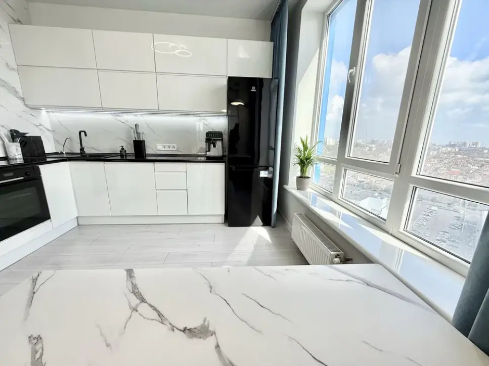 Фото Продаю 3 кімнатну квартиру, 87 кв. м, Толбухіна вул.  Одеса, ціна: 126000 $, код 1200
