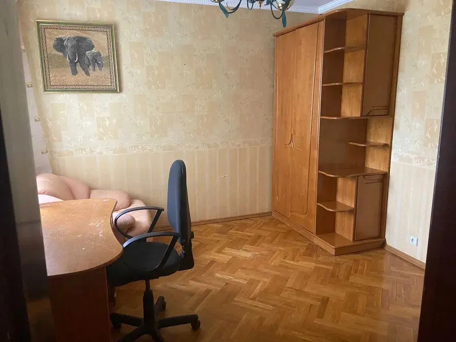 Фото Продаю 4 кімнатну квартиру, 87 кв. м, Лісківська вул. 4 Київ, ціна: 87000 $, код 1201