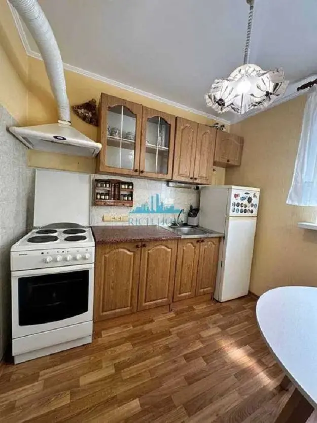 Фото Зняти 1 кімнатну квартиру, Павла Тичини просп. 6 Київ в довгострокову оренду, ціна: 12000 UAH, код 1208