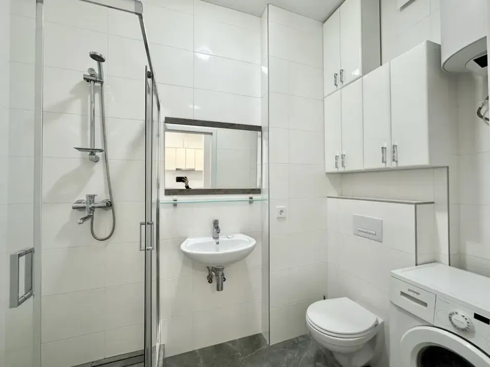 Фото Продаю 1 кімнатну квартиру, 43 кв. м, Авдєєва-Чорноморського вул.  Одеса, ціна: 85000 $, код 1211