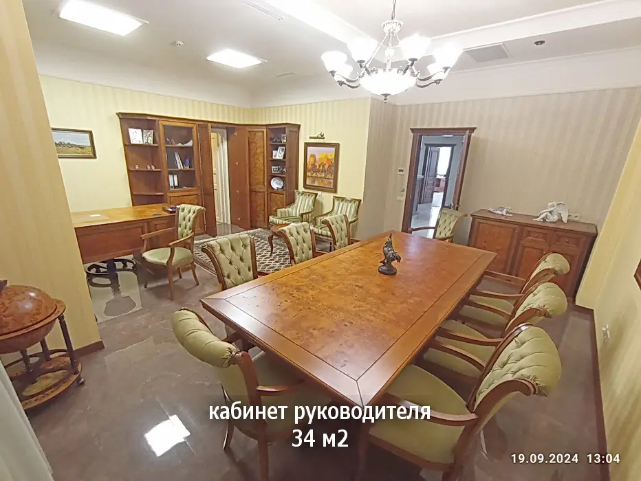Фото Rent an office, Poltavska Street 10 Kyiv for long-term rent, price: 105000 UAH, code 1215