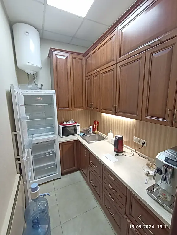 Фото Rent an office, Poltavska Street 10 Kyiv for long-term rent, price: 105000 UAH, code 1215