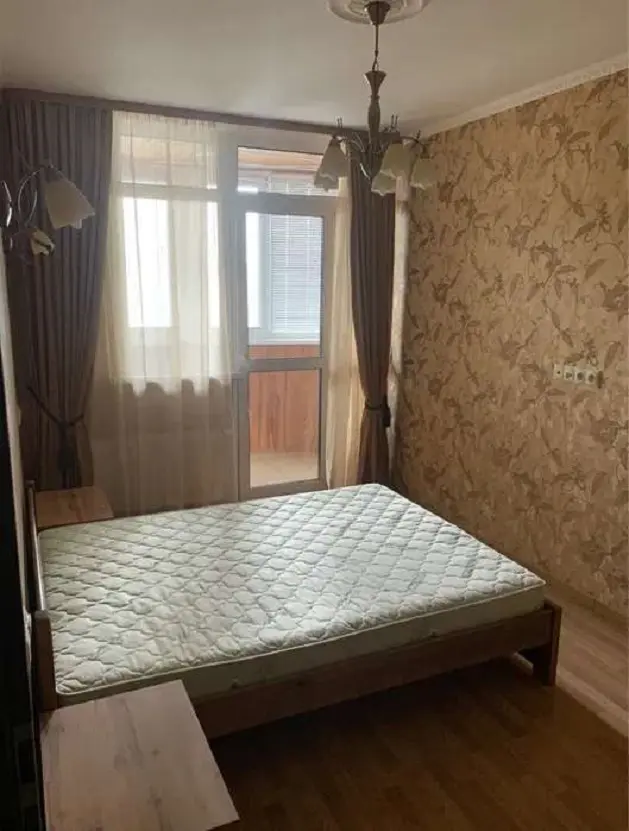 Фото Зняти 1 кімнатну квартиру, Юрія Шумського вул. 3а/1 Київ в довгострокову оренду, ціна: 18500 UAH, код 1220
