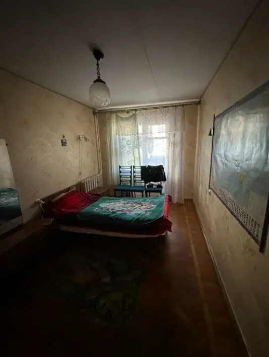 Фото Selling a 4-room apartment, 99 sq.m., Posmitnoho Street  Odesa, price: 73000 $, code 1235