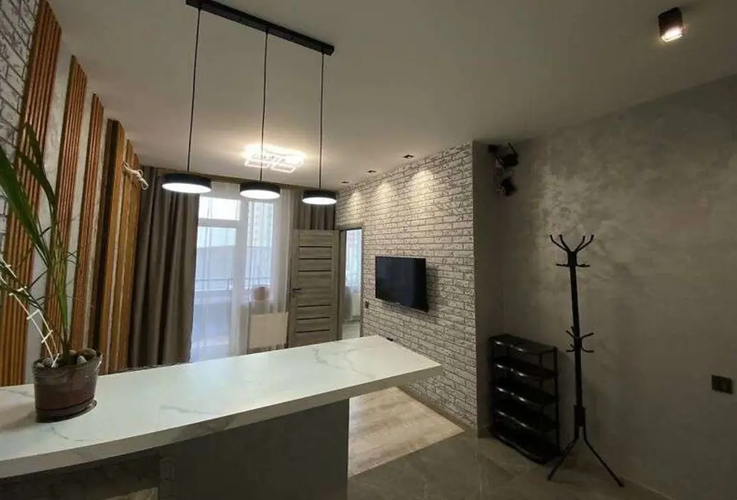 Фото Selling a 1-room apartment, 40 sq.m., Yevhena Chykalenka Street (Akademika Viliamsa Street)  Odesa, price: 55500 $, code 1250