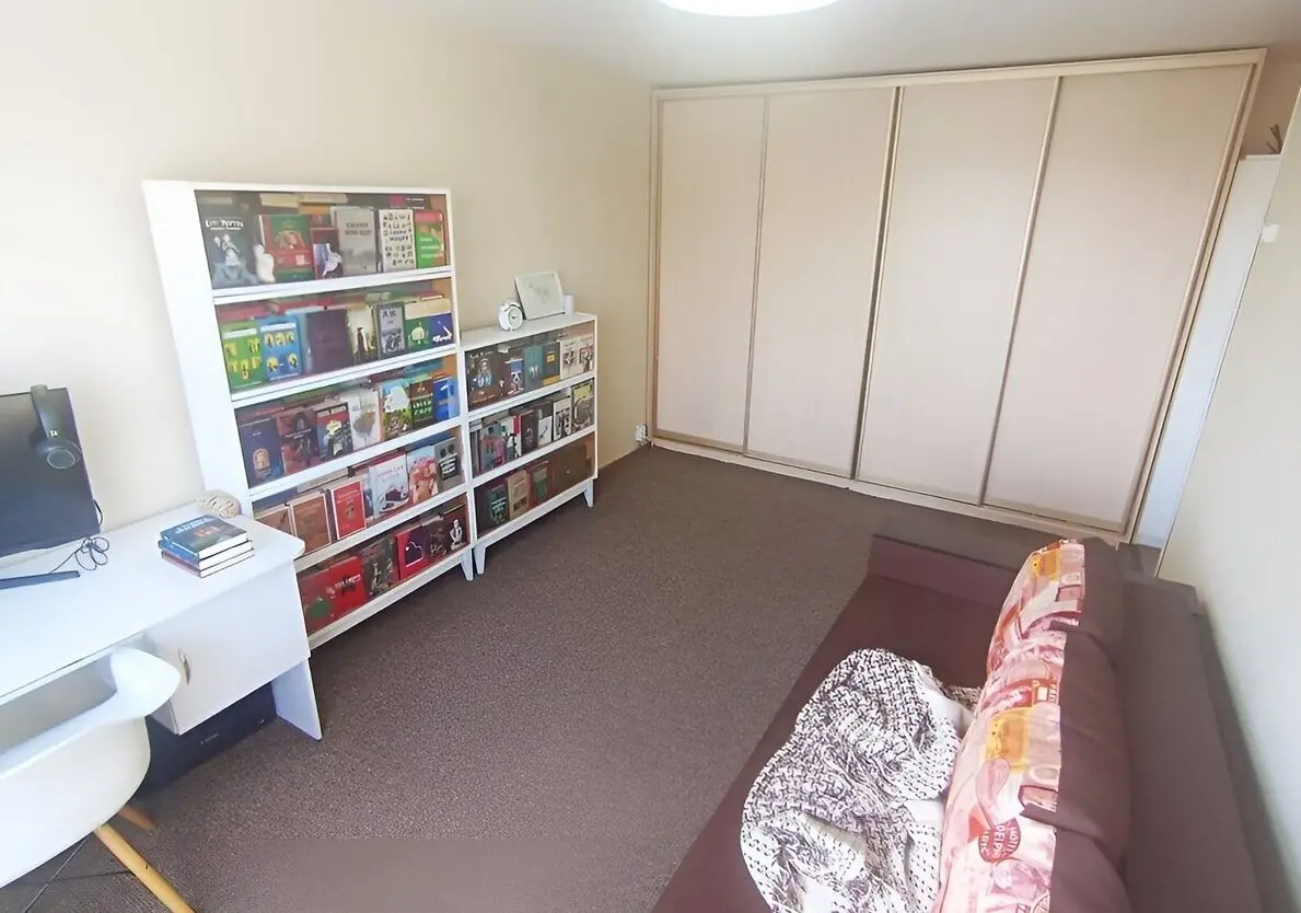 Фото Продаю 2 кімнатну квартиру, 45 кв. м, Науки просп. 27 Київ, ціна: 70000 $, код 1262